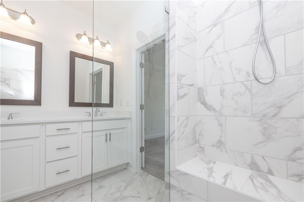 4253 Millcroft Place Unit 198