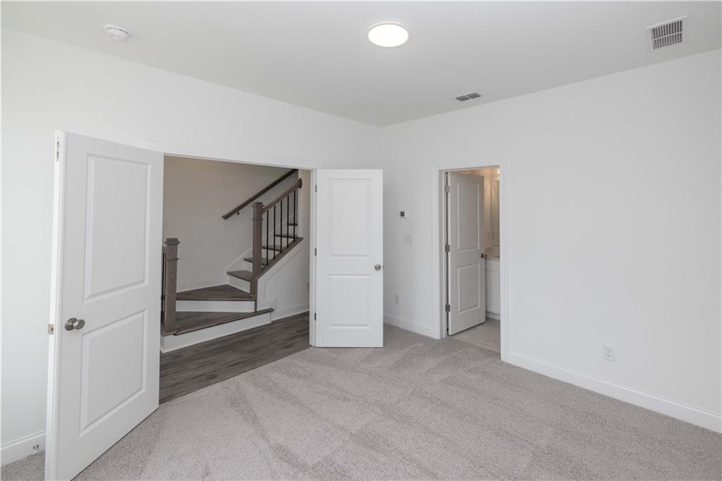 4253 Millcroft Place Unit 198