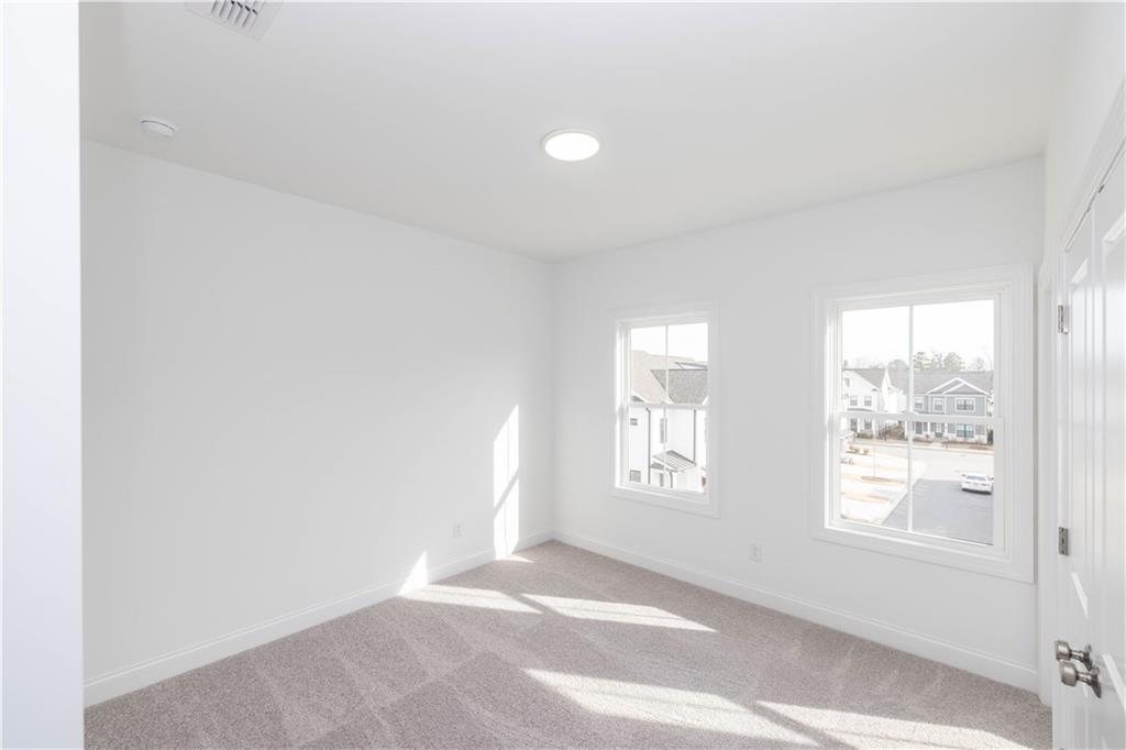 4253 Millcroft Place Unit 198