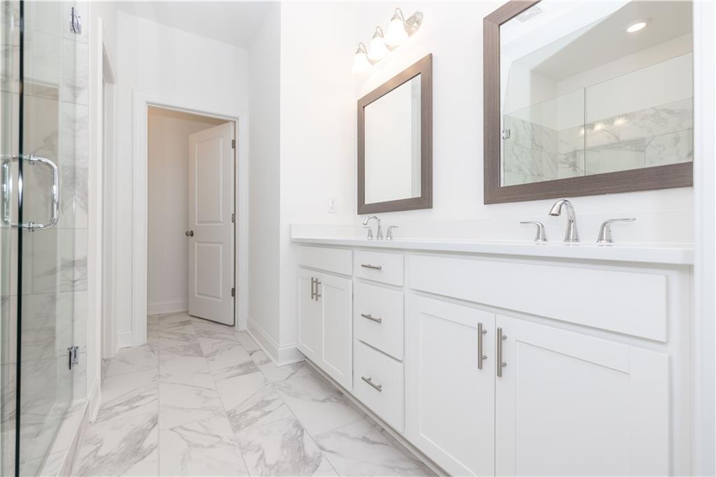 4253 Millcroft Place Unit 198