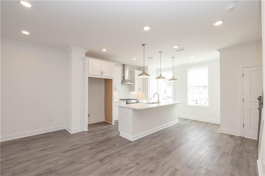 4253 Millcroft Place Unit 198