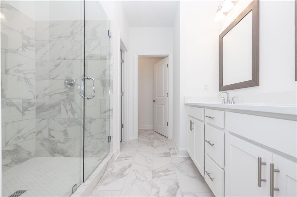 4253 Millcroft Place Unit 198