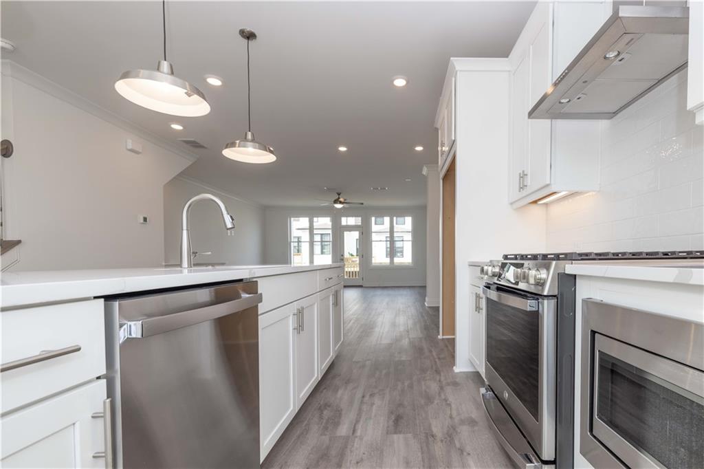 4253 Millcroft Place Unit 198