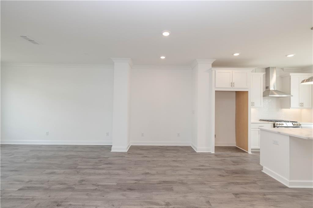 4253 Millcroft Place Unit 198