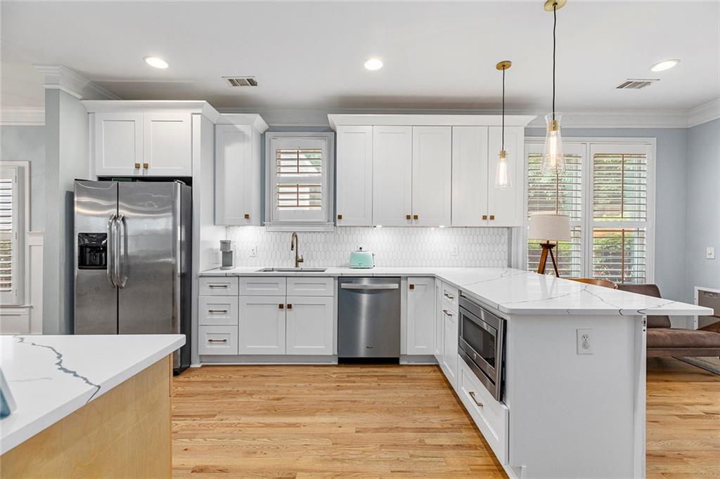 1609 Duncan Drive NW