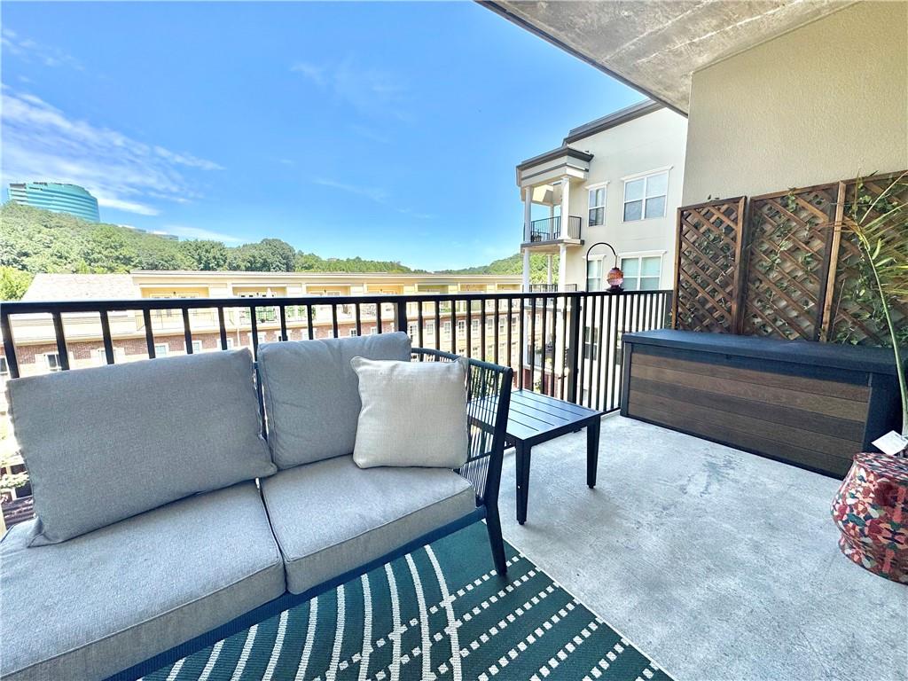 200 River Vista Drive Unit 611