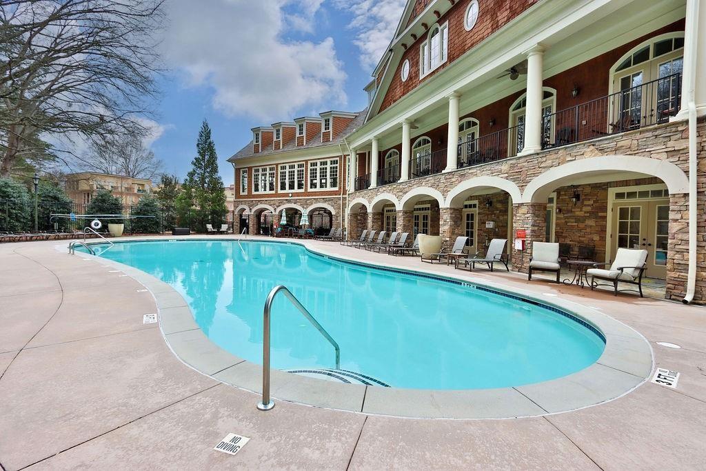 200 River Vista Drive Unit 611