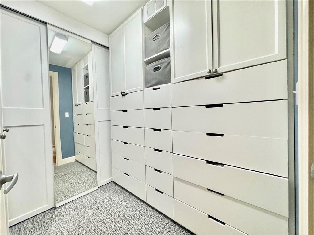 200 River Vista Drive Unit 611