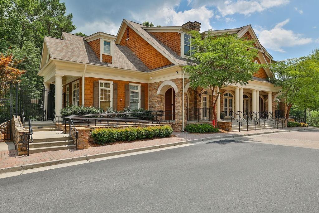 200 River Vista Drive Unit 611