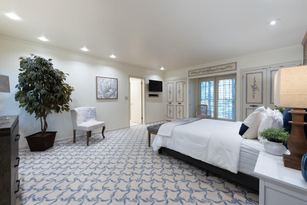 3144 E Wood Valley Road NW