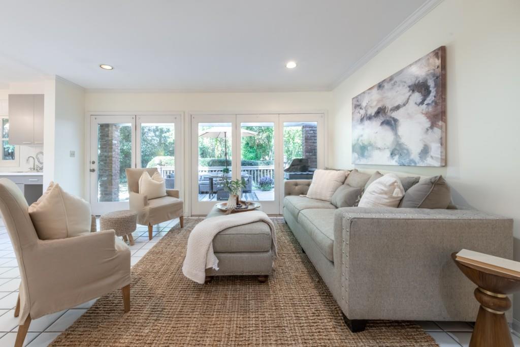 3144 E Wood Valley Road NW