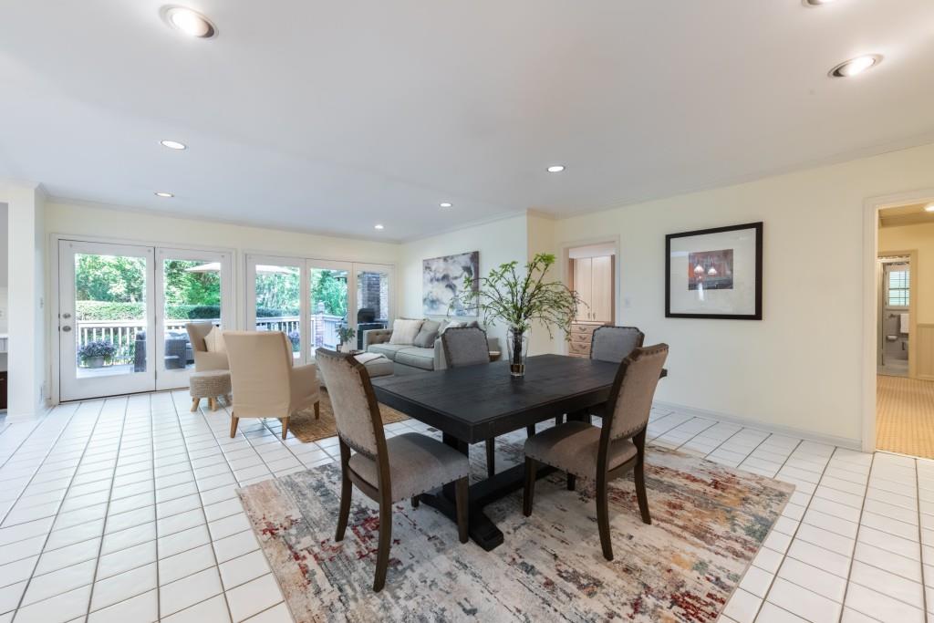 3144 E Wood Valley Road NW