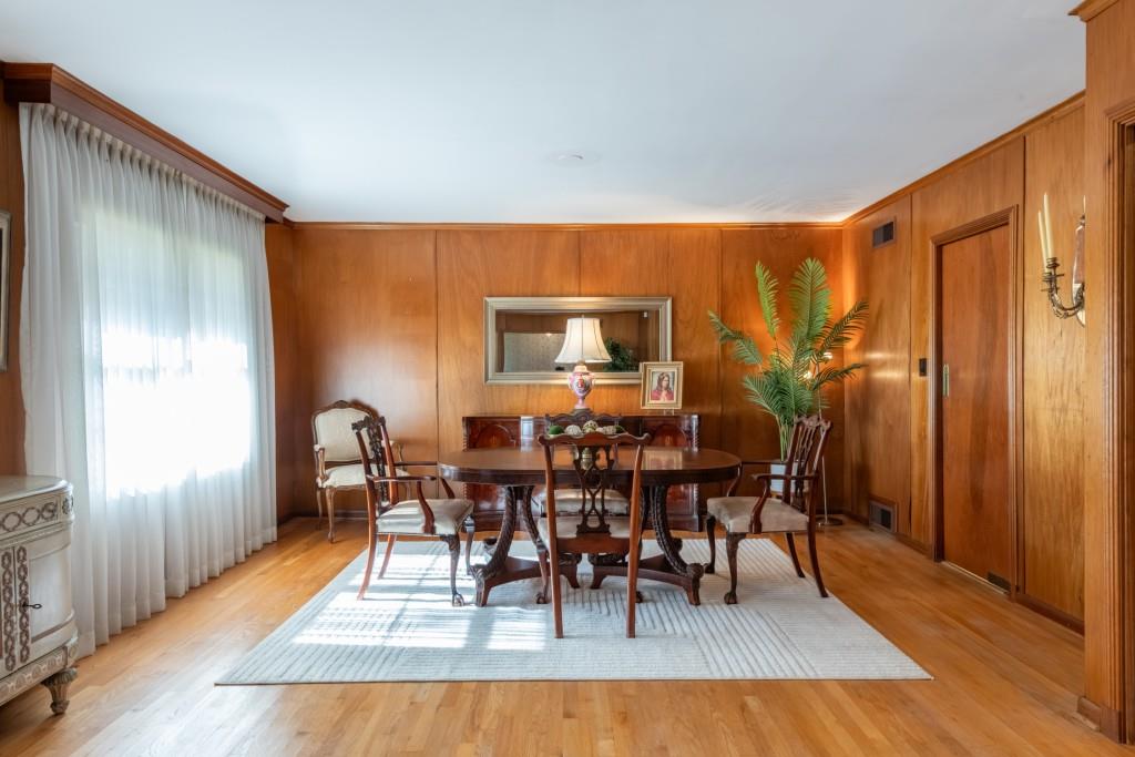 3144 E Wood Valley Road NW