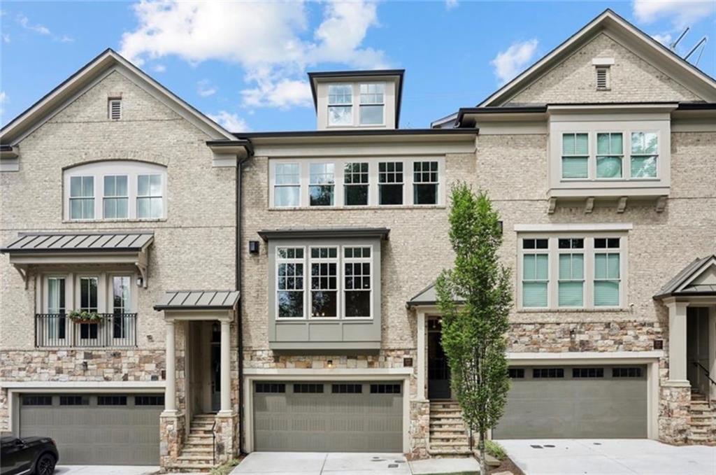 2045 Bellrick Road NW