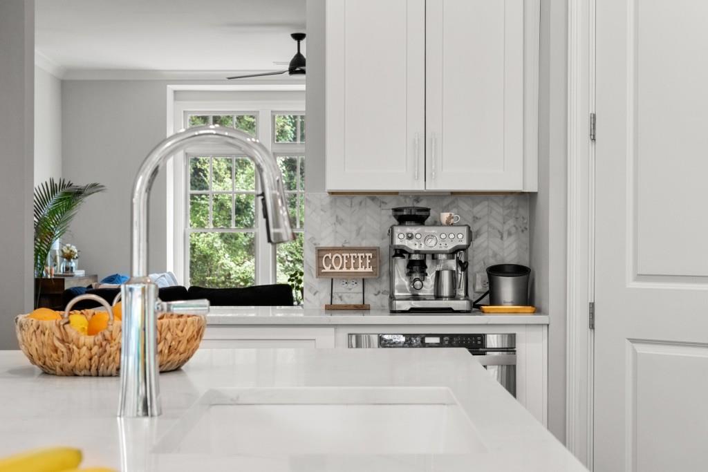 2045 Bellrick Road NW