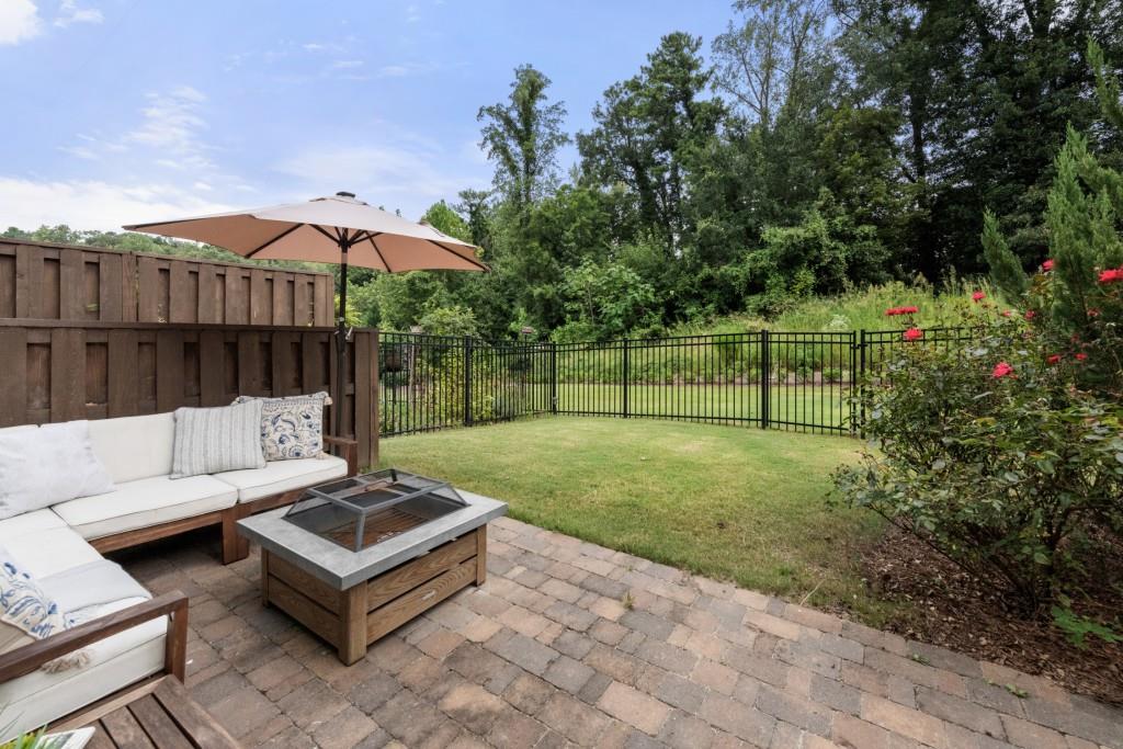 2045 Bellrick Road NW