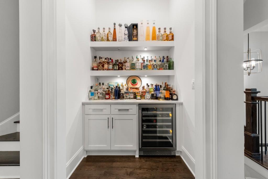 2045 Bellrick Road NW