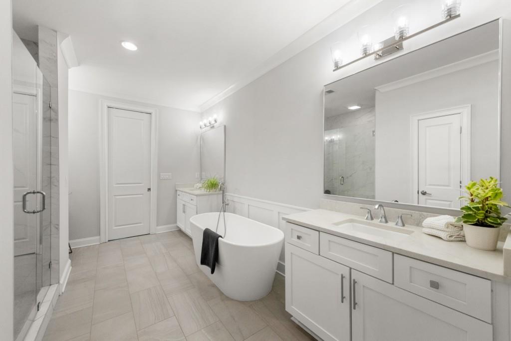 2045 Bellrick Road NW