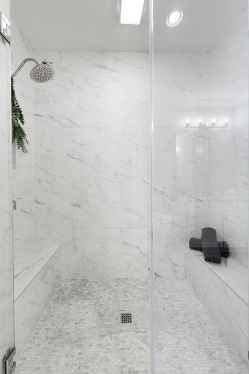 2045 Bellrick Road NW