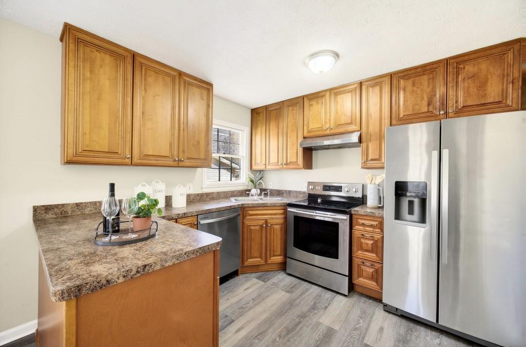 2545 Ridgecrest Drive NW