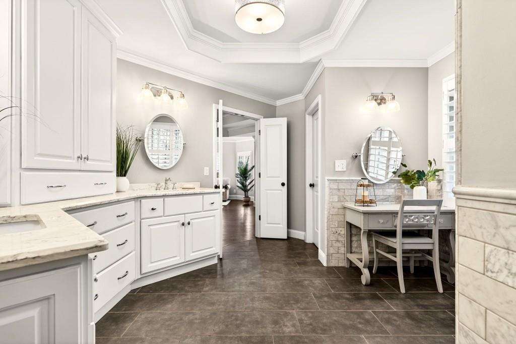 228 Fairway Overlook Drive