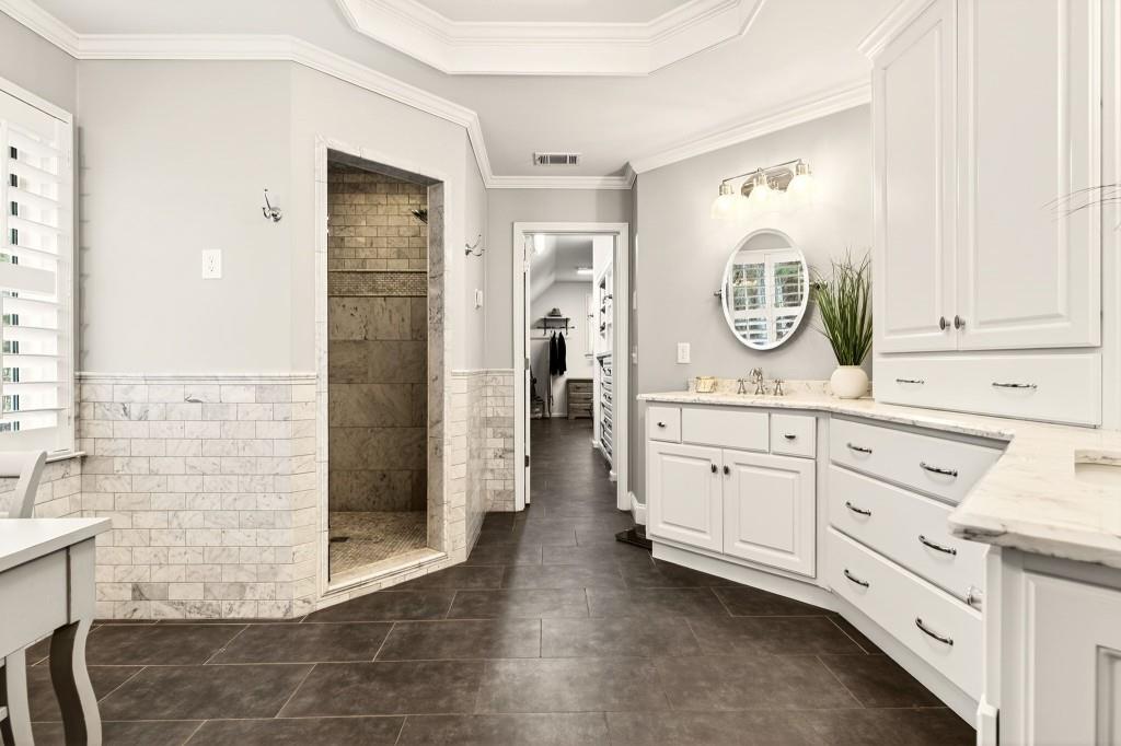 228 Fairway Overlook Drive