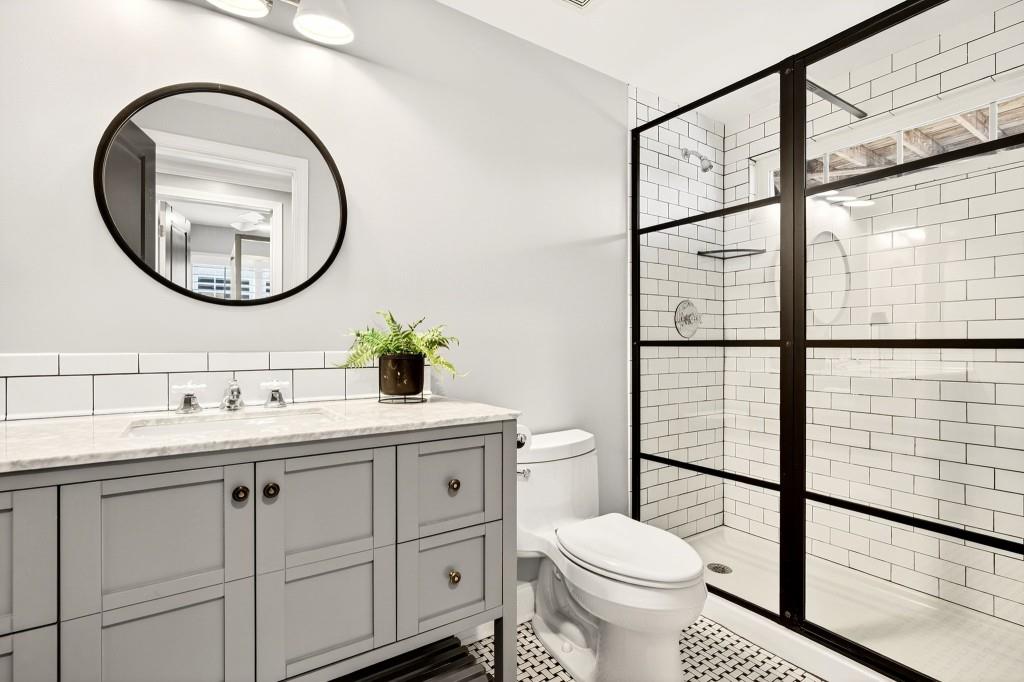 228 Fairway Overlook Drive