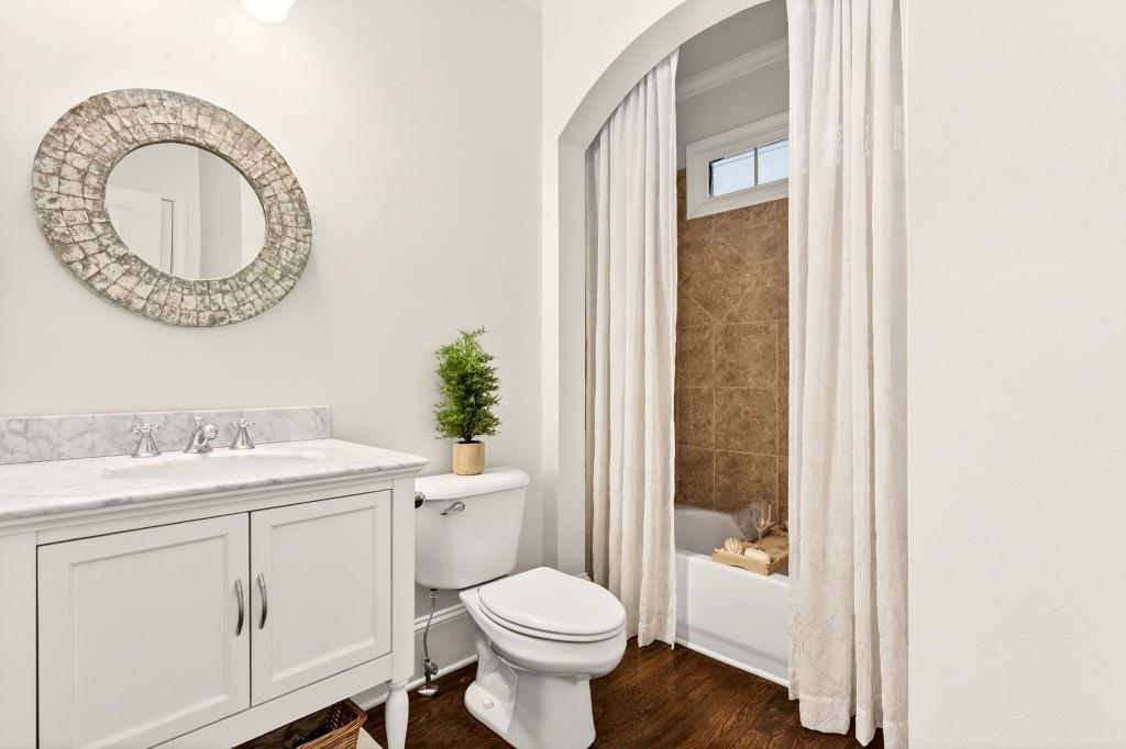 228 Fairway Overlook Drive