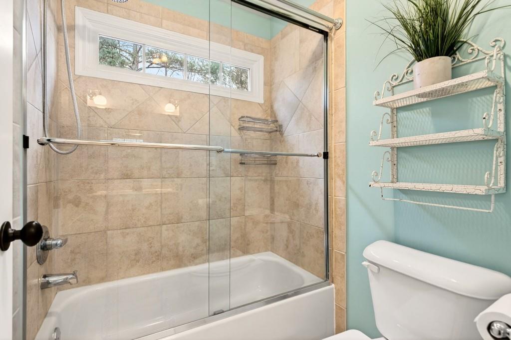 228 Fairway Overlook Drive