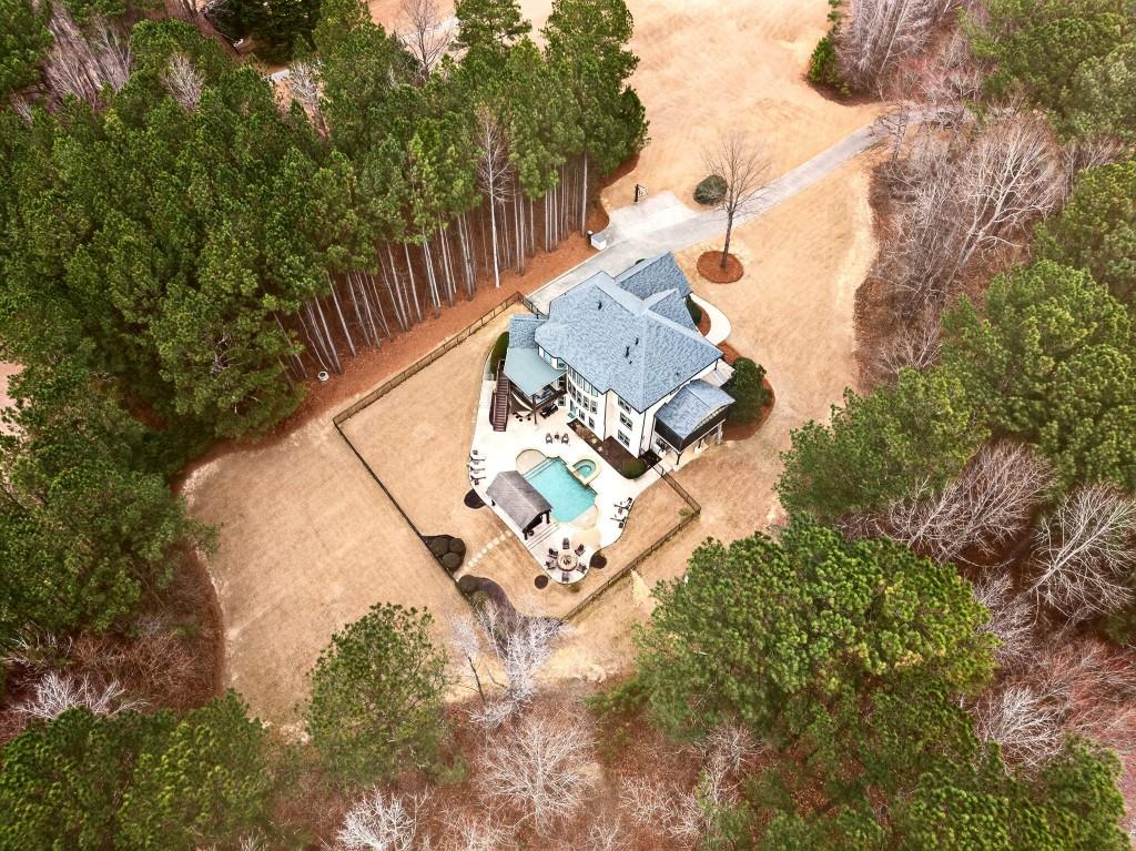 228 Fairway Overlook Drive