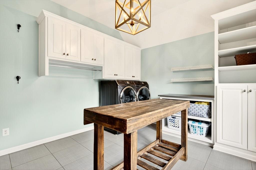 228 Fairway Overlook Drive