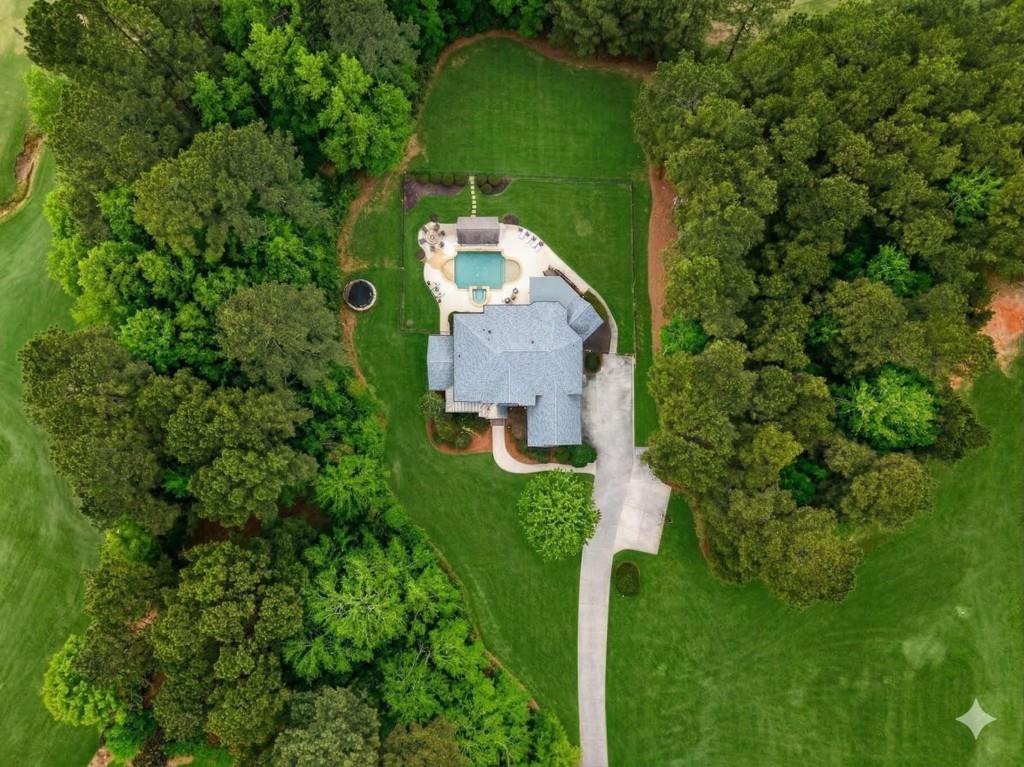 228 Fairway Overlook Drive