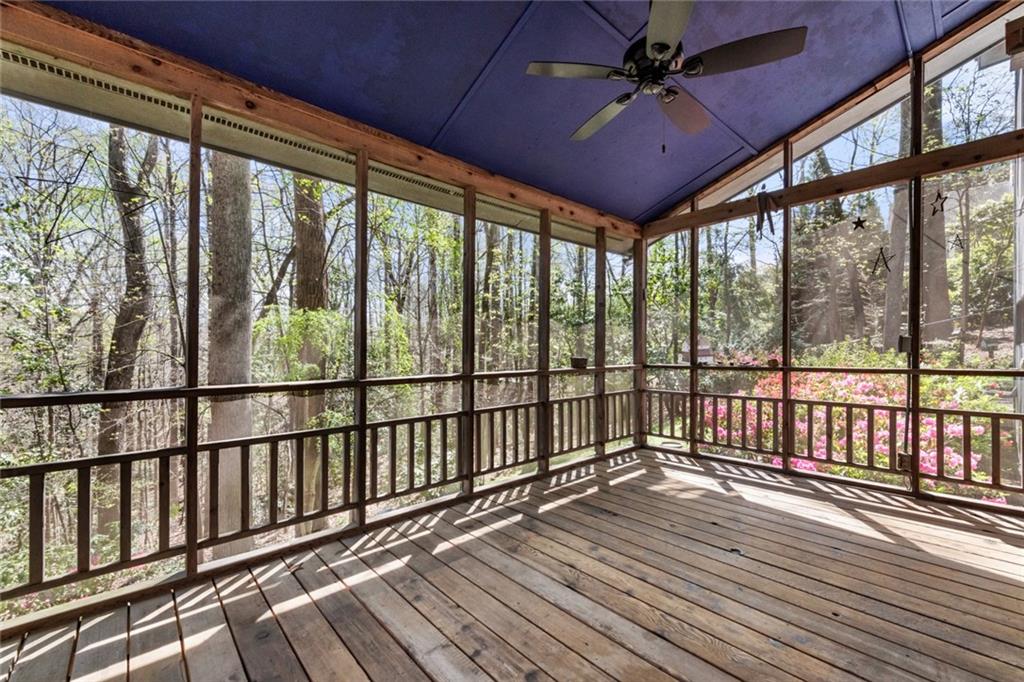 3391 Ridgewood Road NW