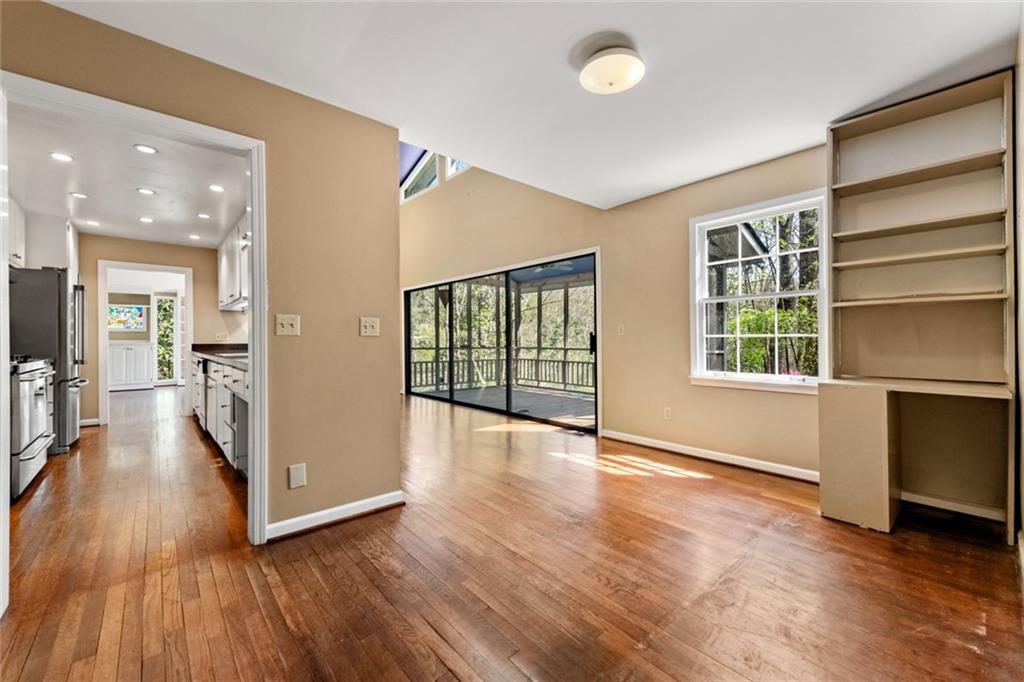 3391 Ridgewood Road NW