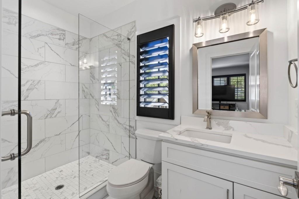 4075 Peachtree Dunwoody Road NE