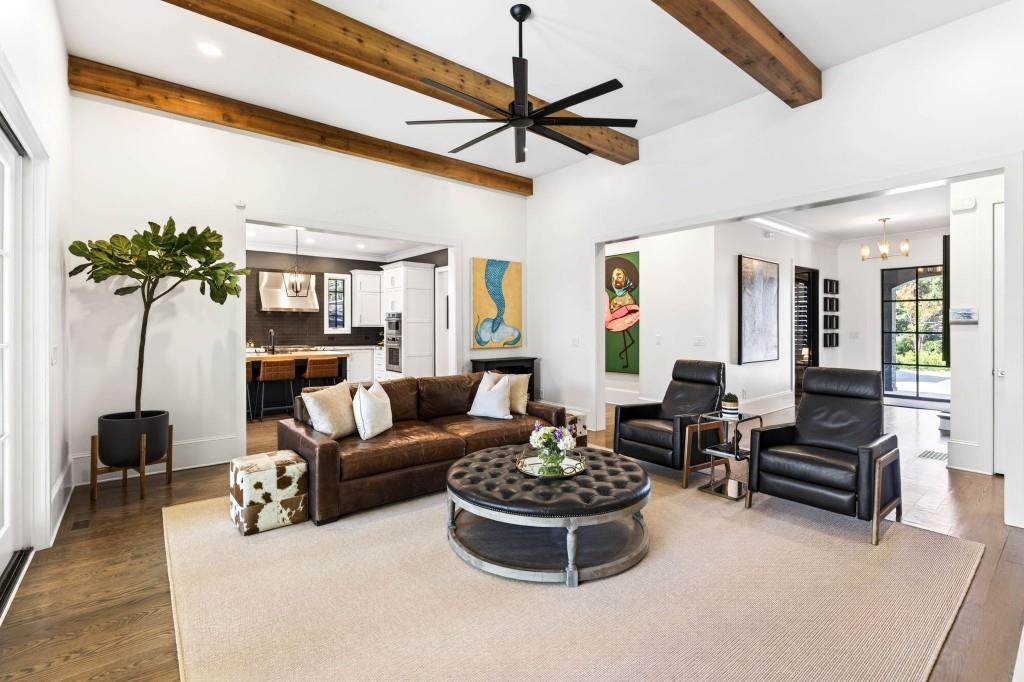 4075 Peachtree Dunwoody Road NE