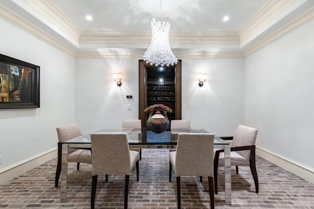 4010 Powers Ferry Road NW