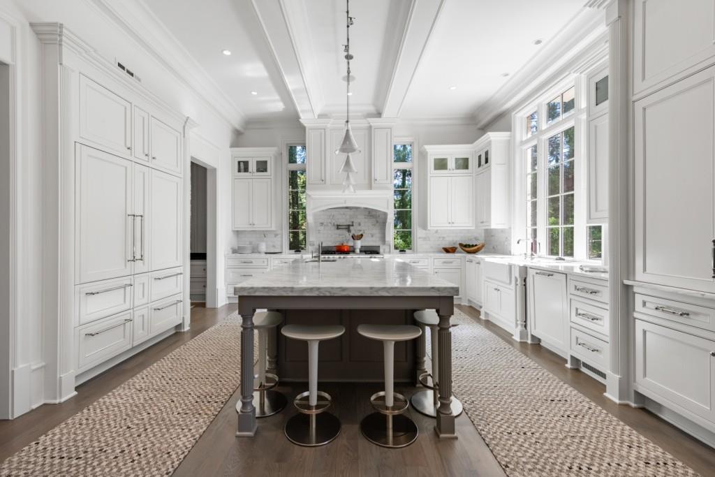 4010 Powers Ferry Road NW