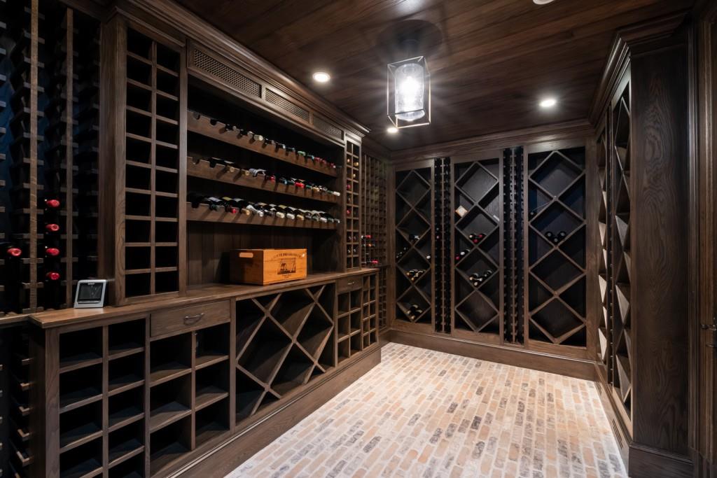 4010 Powers Ferry Road NW