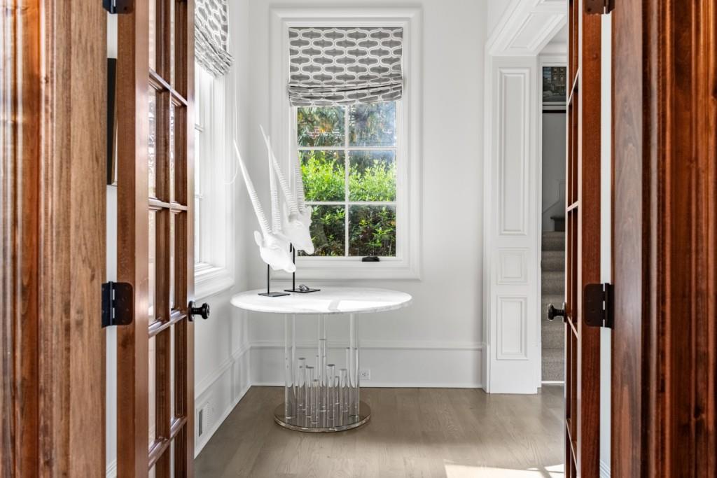 4010 Powers Ferry Road NW