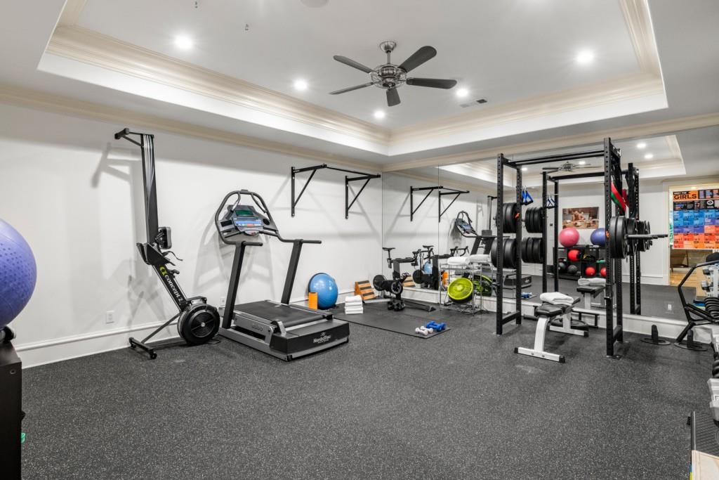 4010 Powers Ferry Road NW