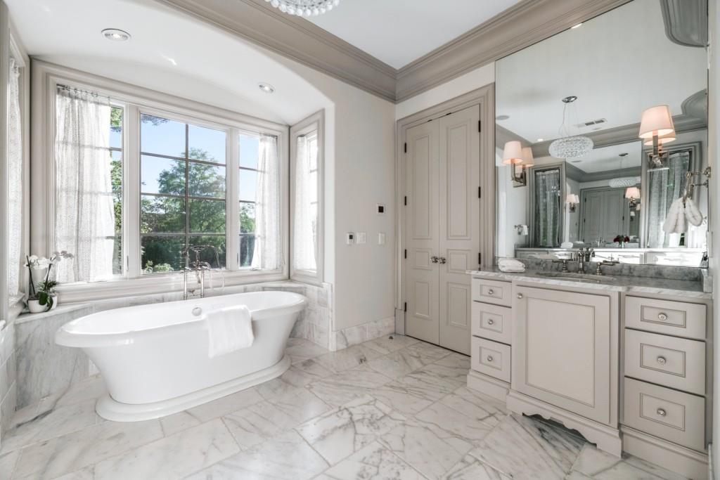 4010 Powers Ferry Road NW