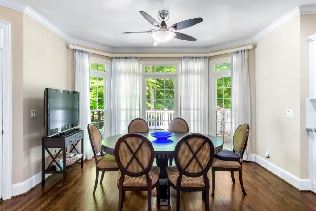 1347 Waterford Green Close