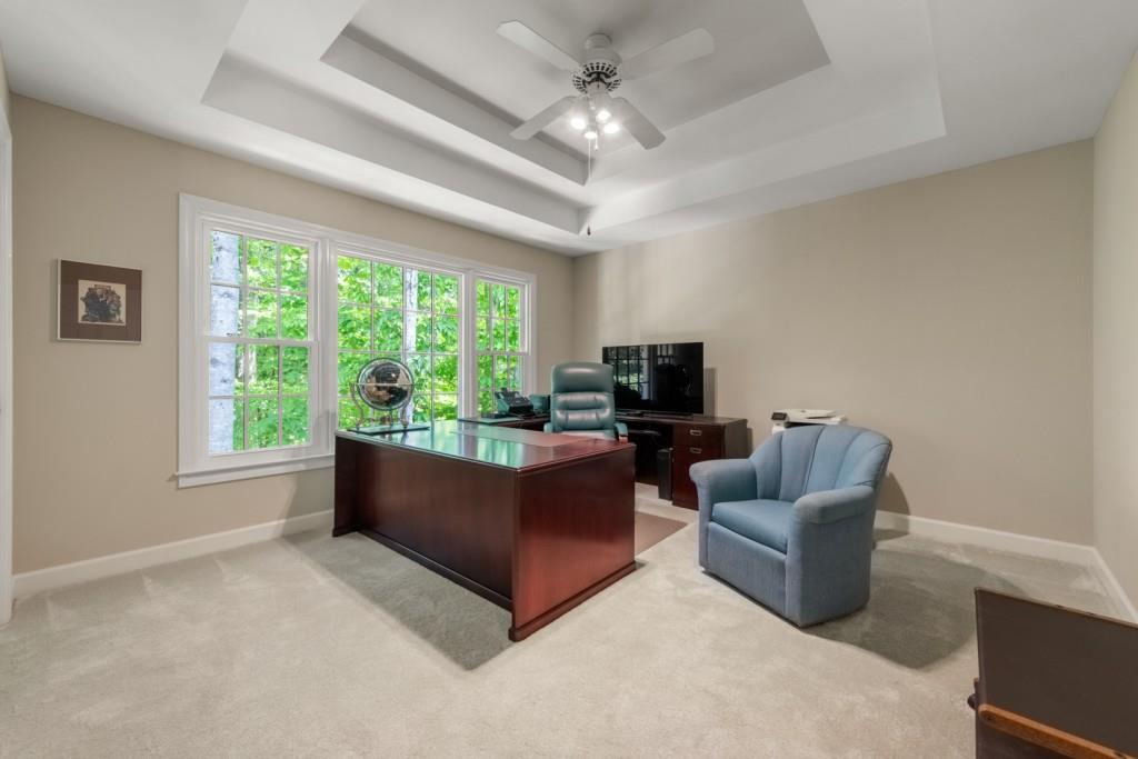 1347 Waterford Green Close