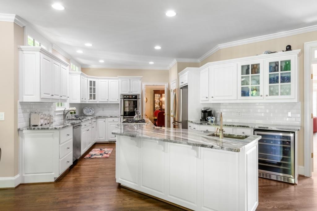 1347 Waterford Green Close