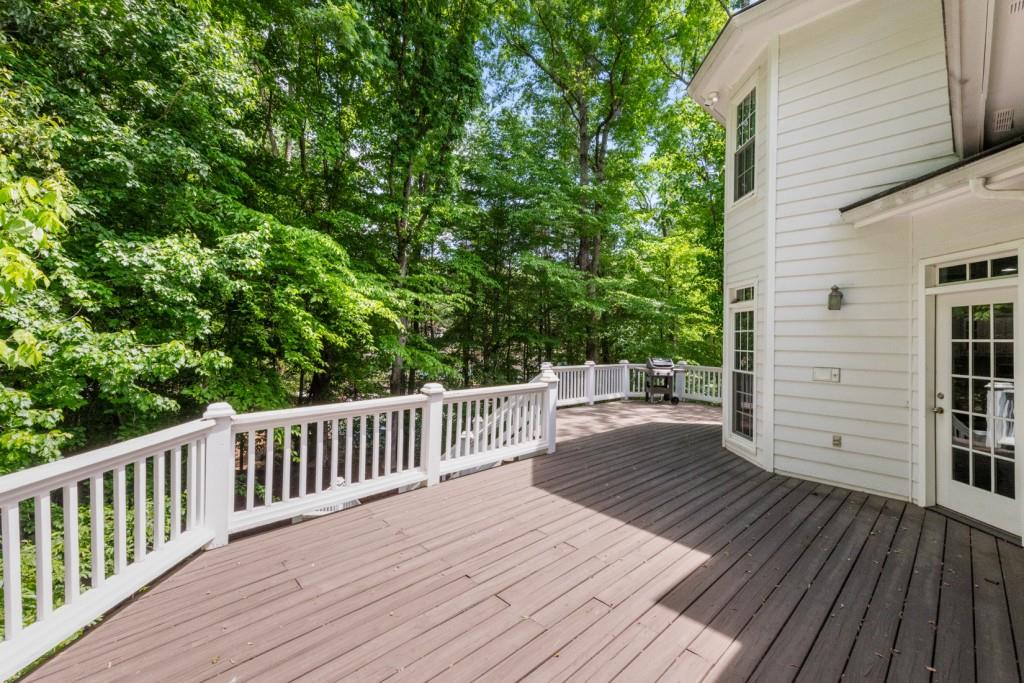 1347 Waterford Green Close