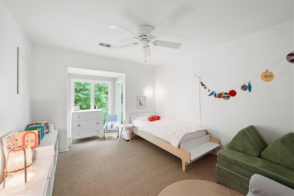 3 Willow Glen