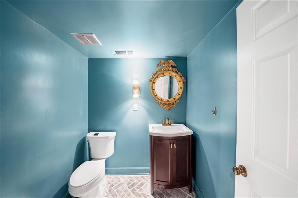 3 Willow Glen