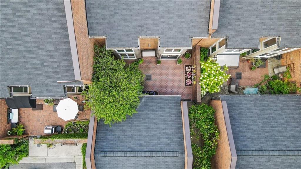3 Willow Glen