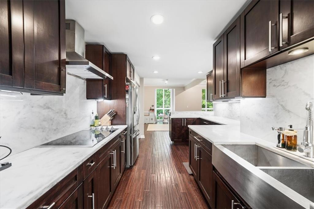 3 Willow Glen